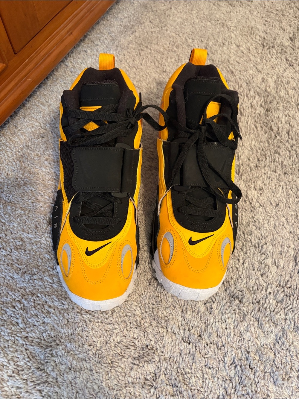 Nike Air Max Speed Turf Men’s Black & Yellow Pittsburgh Steelers